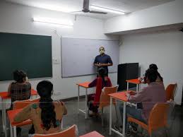 Amaze Classes Chandigarh |  Top  coaching institutes for NEET  in Chandigarh | Coaching for medical exams - Coaching Institutes in India