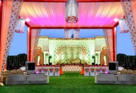 Signature Banquet and Party Lawn |    Best  wedding hotels in Delhi| Top resorts in Delhi - Professional Services in India