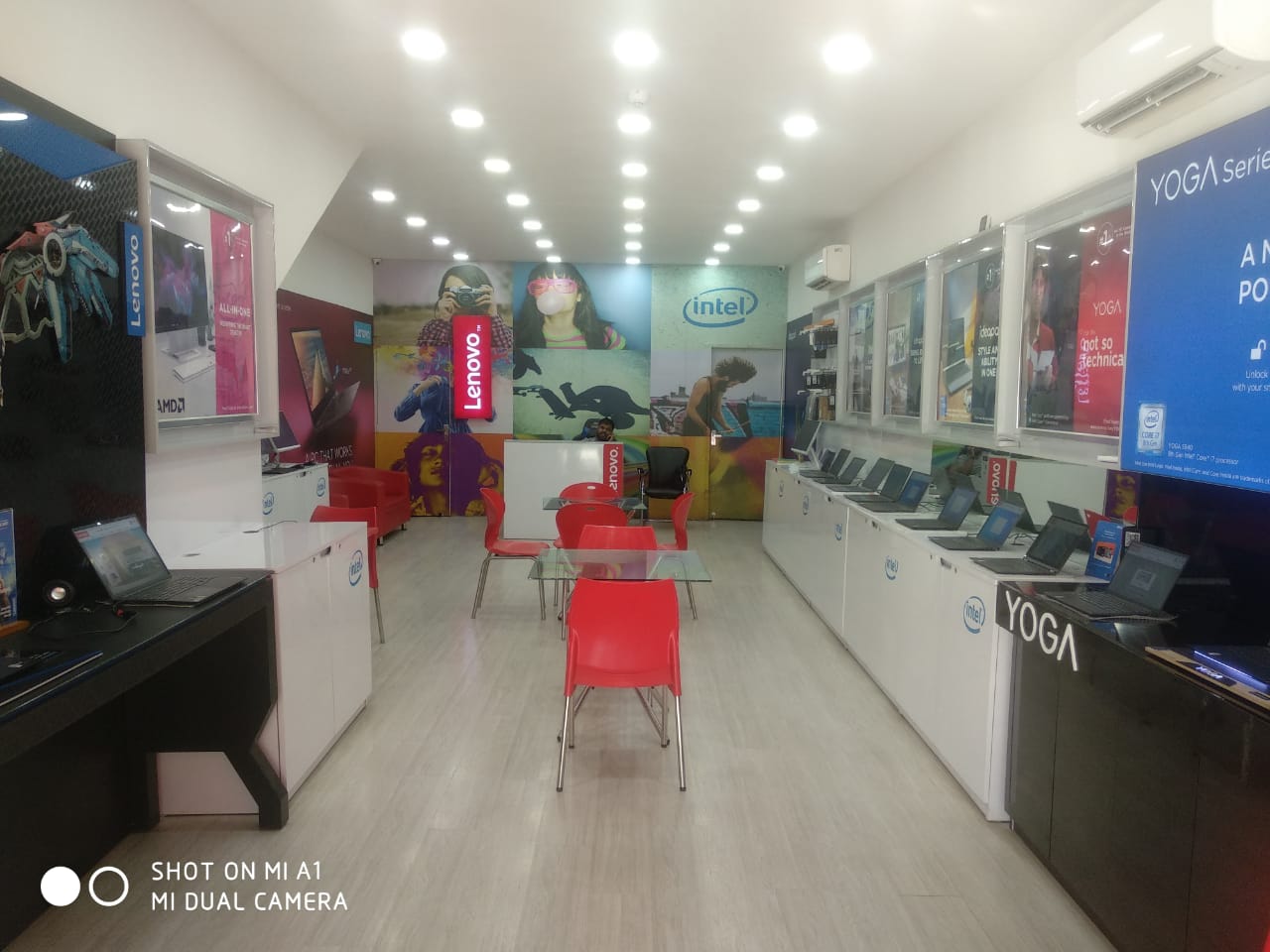 Lenovo Exclusive Store - Binary Infotech