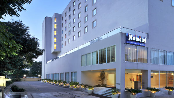 Hometel Chandigarh, Plot No 147, Hometel Chandigarh, A Sarovar Hotel, 148, Purv Marg, Industrial Area Pha - Travel Agents in India