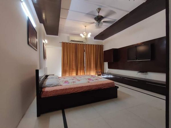 "Discover Quality Accommodation at Dilshad Khan PG" - PGs & Guest Houses in India