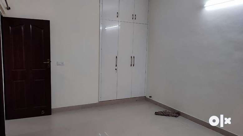 2bhk flat for sale in nijjer road kharar - Flats & Apartments in India