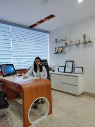 Dr. Suruchi Garg| Best Dermatologist in Chandigarh| Best Skin doctors in Chandigarh - Doctors in India