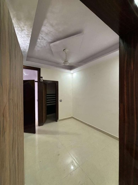 Ready-to-Move 2BHK Flat – 2 Beds, 2 Baths, 750 sq. ft. of Comfort" - Flats & Apartments in India