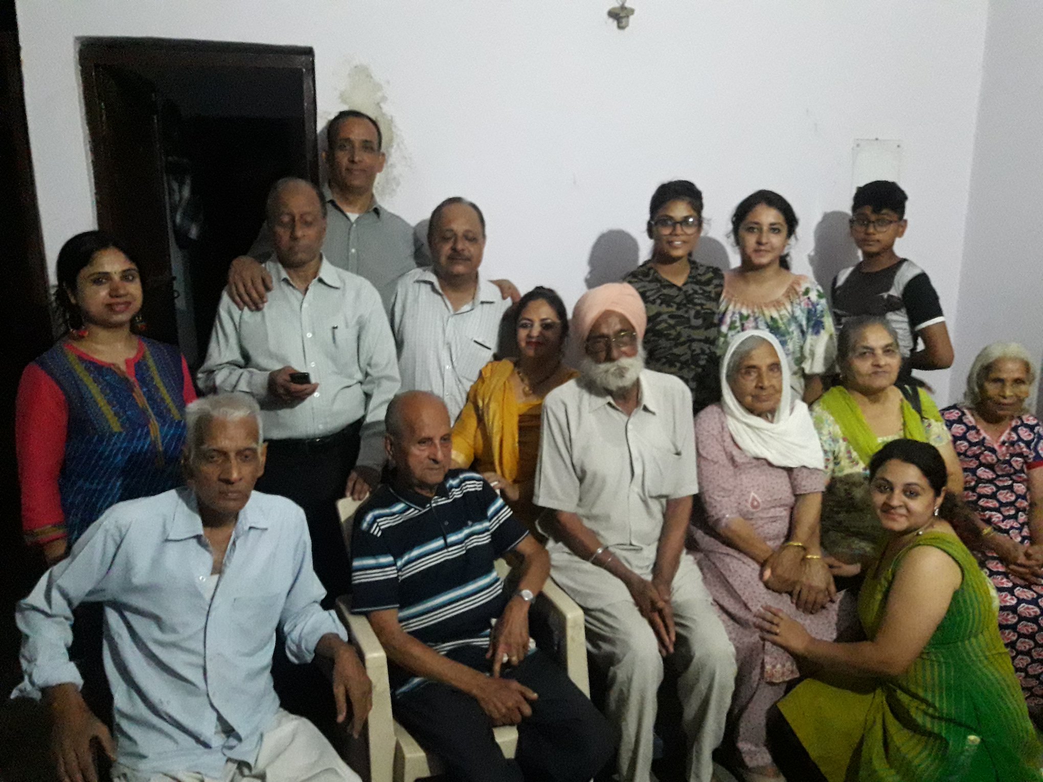 Vanprasth Vridhjan Sewa Sadan: Registered Old Age Home for Senior Care - Social Service Organizations in India