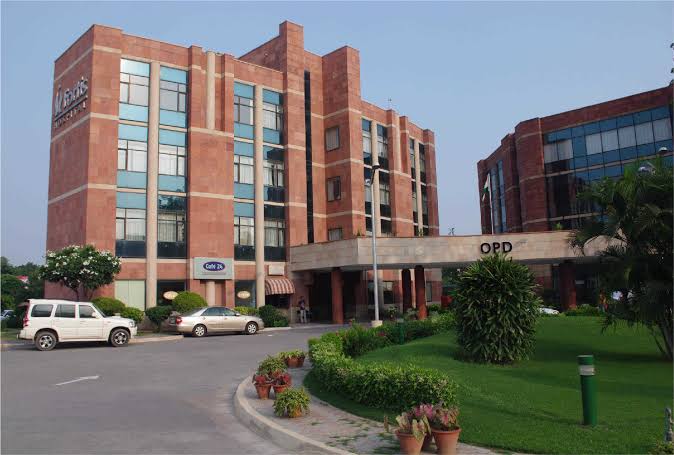 Fortis- Best multi-speciality hospital in Mohali Punjab - Health Care Centres in India