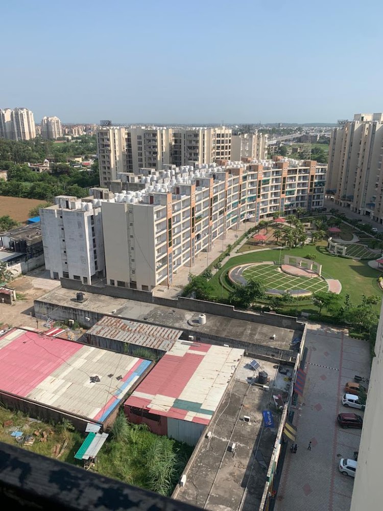 SBP Housing Park | 2BHK Flats in CHD-Delhi Highway Zirakpur - Real Estate Agents in India