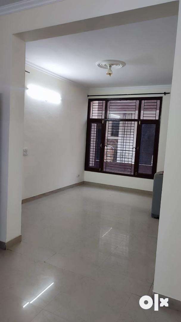 2bhk flat for sale in nijjer road kharar - Flats & Apartments in India