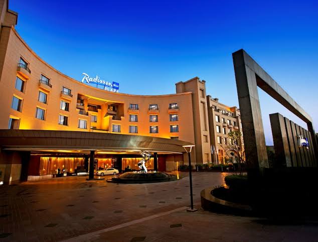 Radisson Blu Plaza Hotel, Delhi Aerocity | Best Hotel in Delhi | Best 5- star hotel in Delhi | - Travel Agents in India